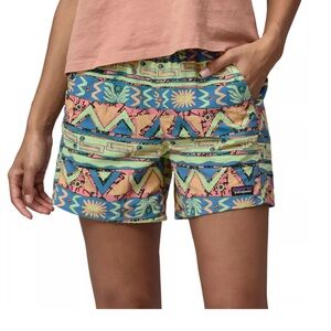 Patagonia Women's 5” Baggies Shorts size small new with tags